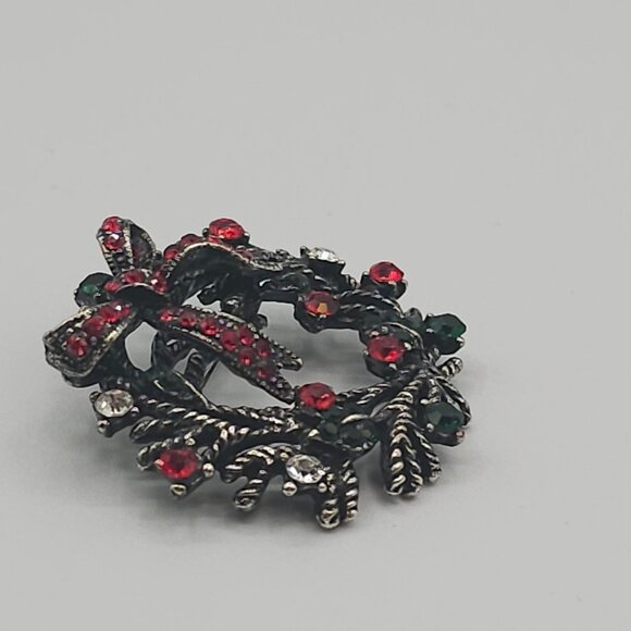 VTG Christmas Brooch 2PC Set Dark Silver Tone Red Green Tree Wreath Holiday Joy - Picture 9 of 16